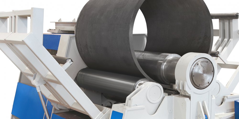 Learning How to Use a Metal Sheet Bending Machine